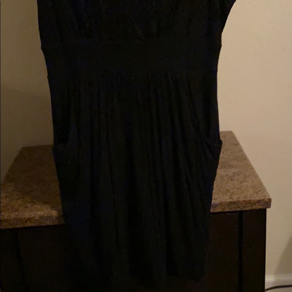 Dress - Picture 3 of 4